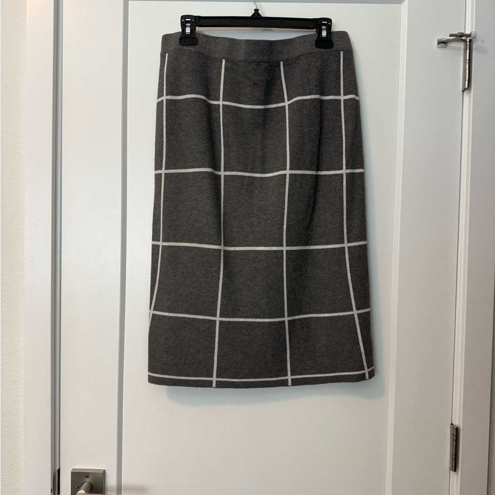 Gray Checkered Skirt